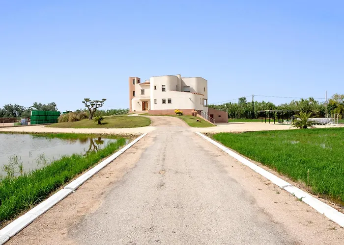 Villa De L'ebre